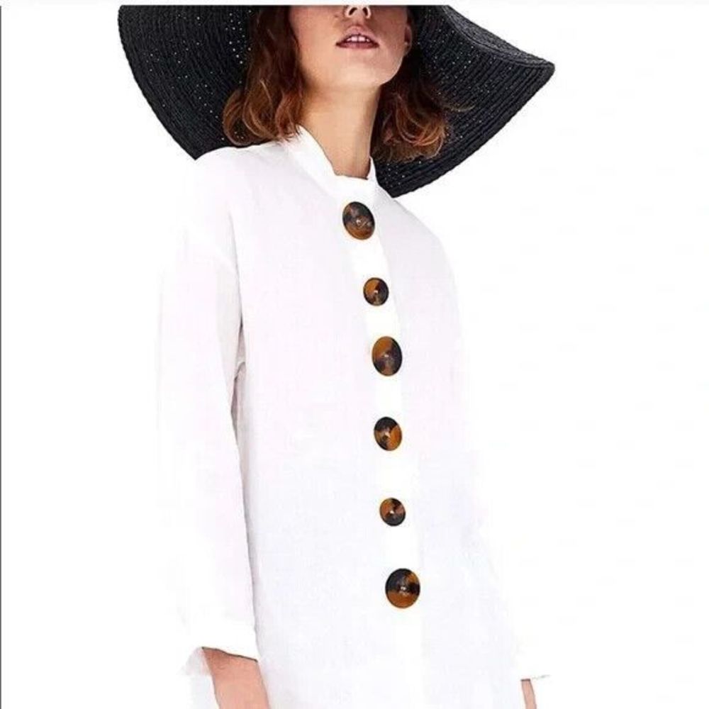 Zara Women's Tortoise Button-Up Linen Oversized Long Sleeve Tunic Top White